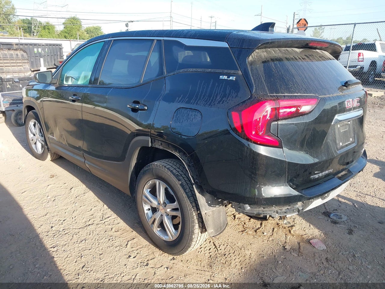 2019 GMC TERRAIN SLE · 3/10