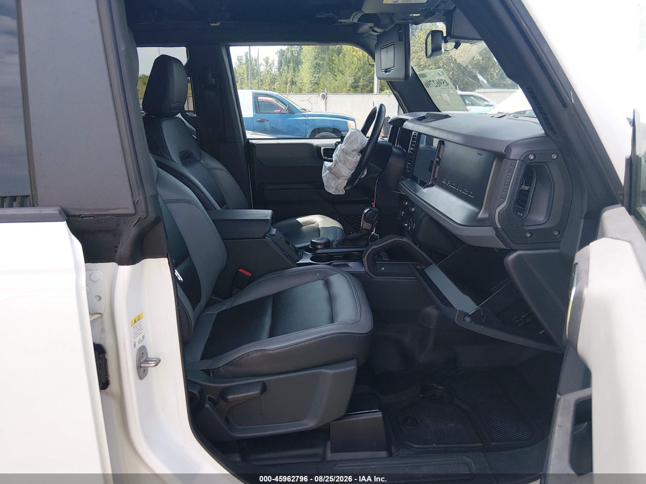 2024 FORD BRONCO BIG BEND · 5/11