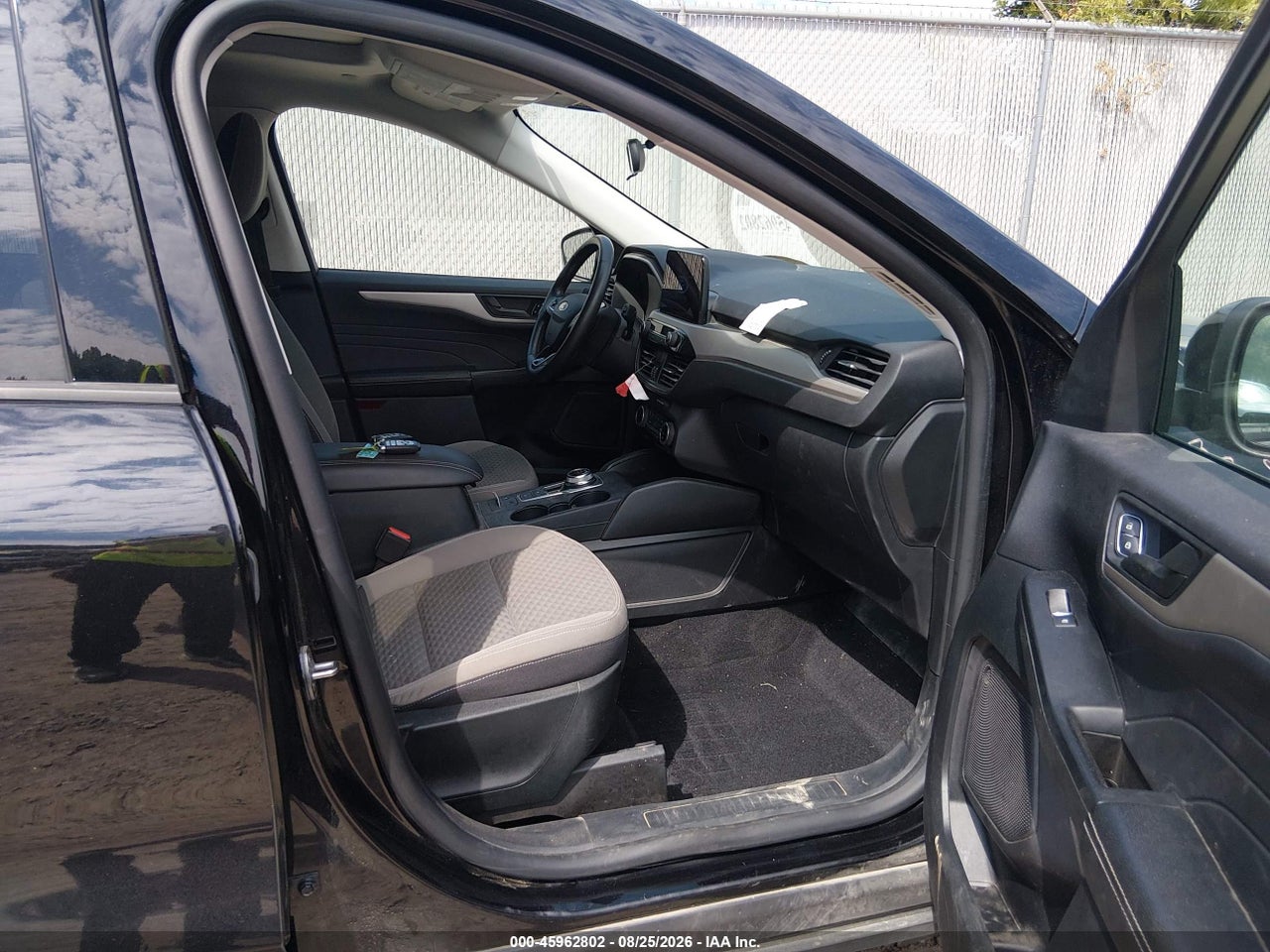 2022 FORD ESCAPE SE · 5/11