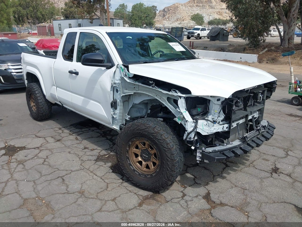 2025 TOYOTA TACOMA SR