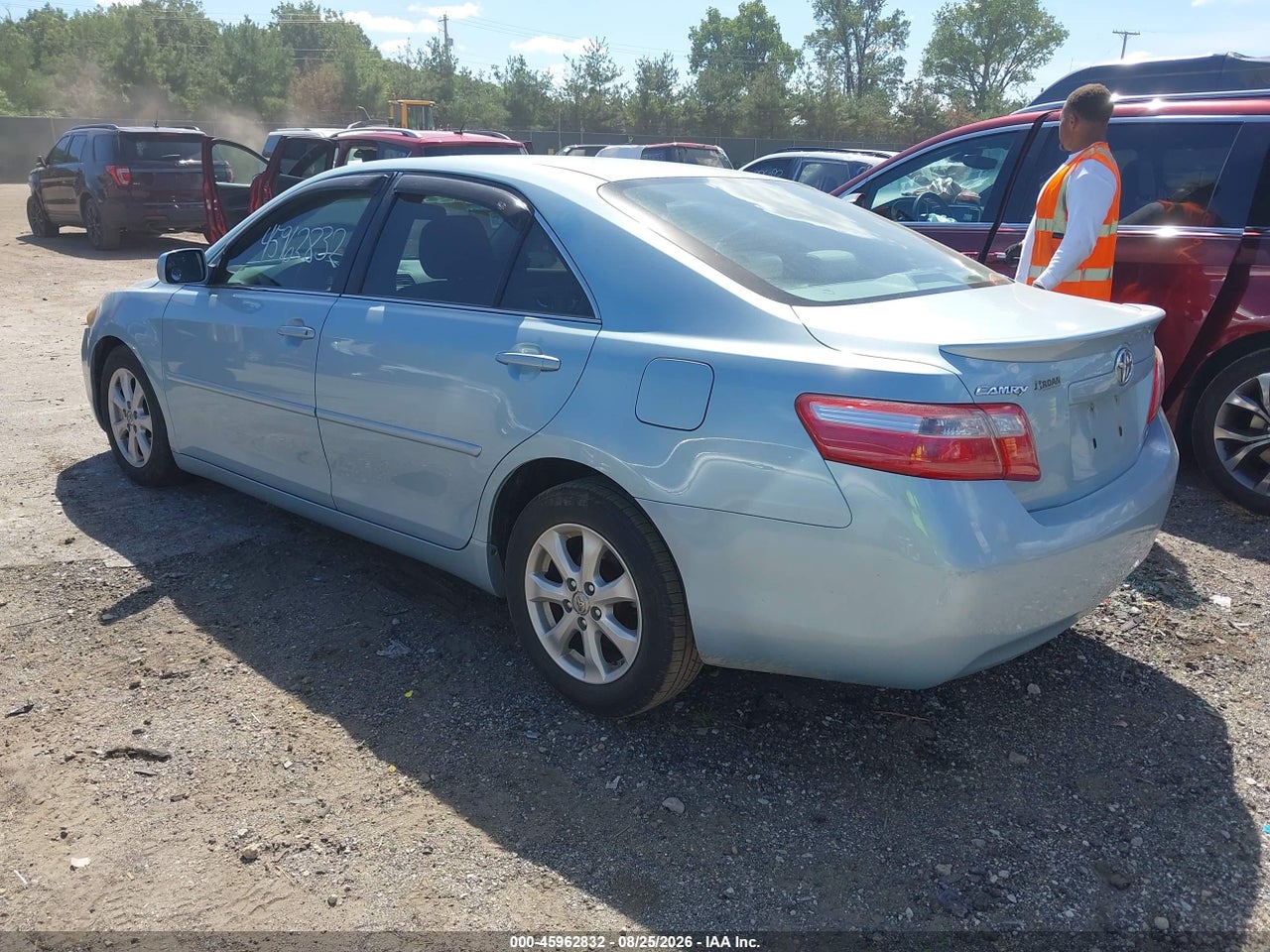 2009 TOYOTA CAMRY LE · 3/11