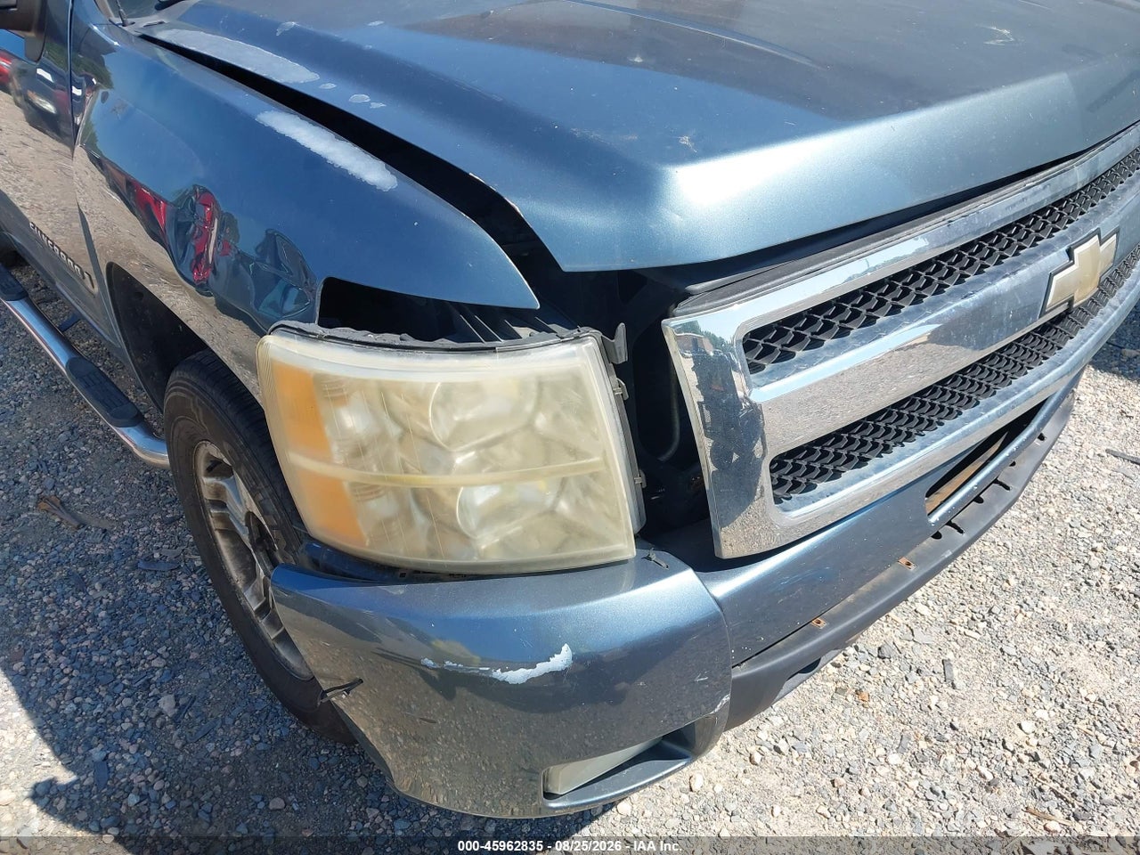 2010 CHEVROLET SILVERADO 1500 LT · 6/11