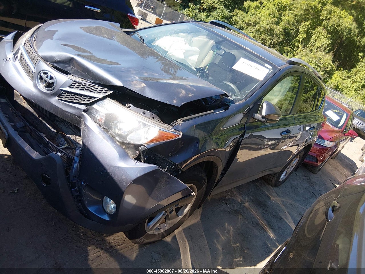 2013 TOYOTA RAV4 XLE · 2/11