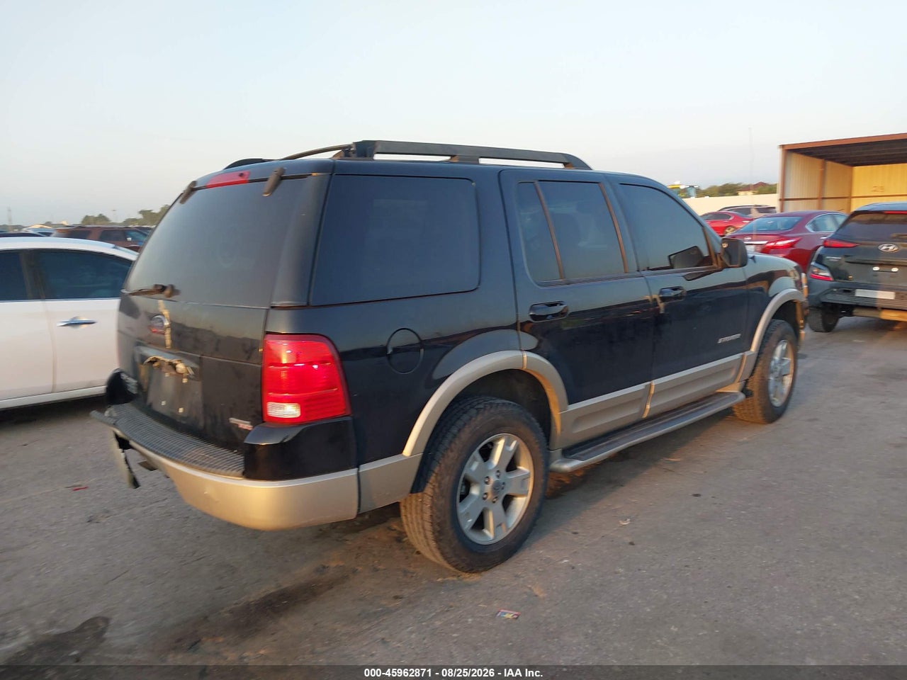 2005 FORD EXPLORER EDDIE BAUER · 4/11