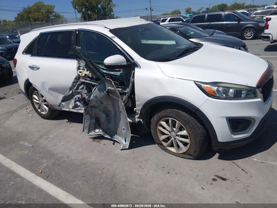 5XYPG4A38HG****** · 2017 KIA SORENTO 2.4L LX