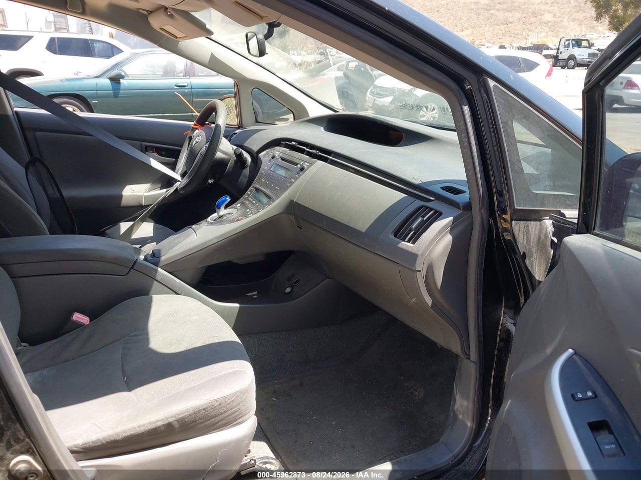 2010 TOYOTA PRIUS II · 5/11