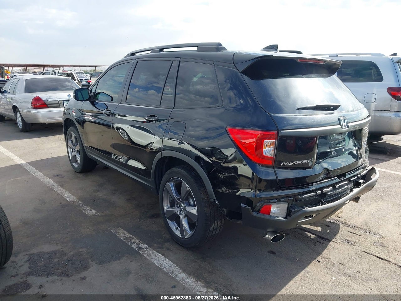 2020 HONDA PASSPORT AWD TOURING · 3/11