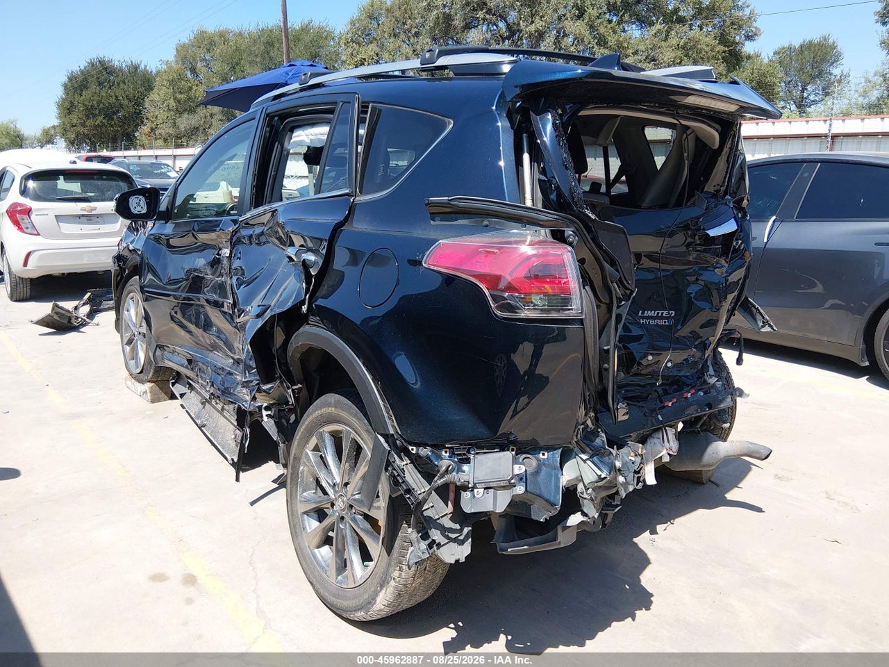 2018 TOYOTA RAV4 HYBRID LIMITED · 3/10