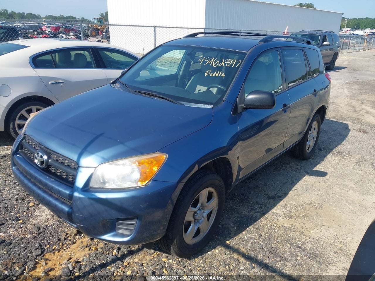 2011 TOYOTA RAV4 · 2/11