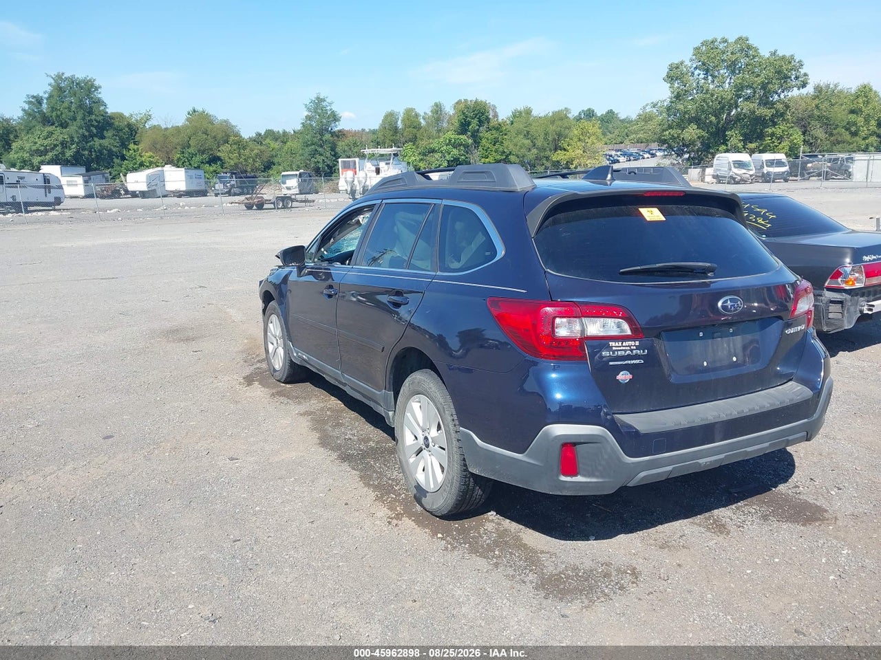 2018 SUBARU OUTBACK 2.5I PREMIUM · 3/11