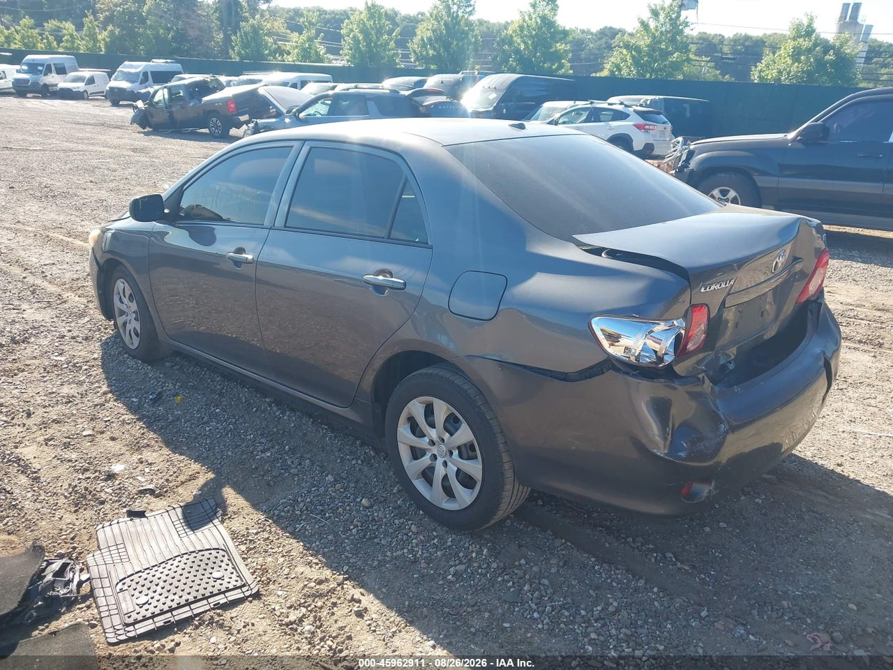 2010 TOYOTA COROLLA LE · 3/11