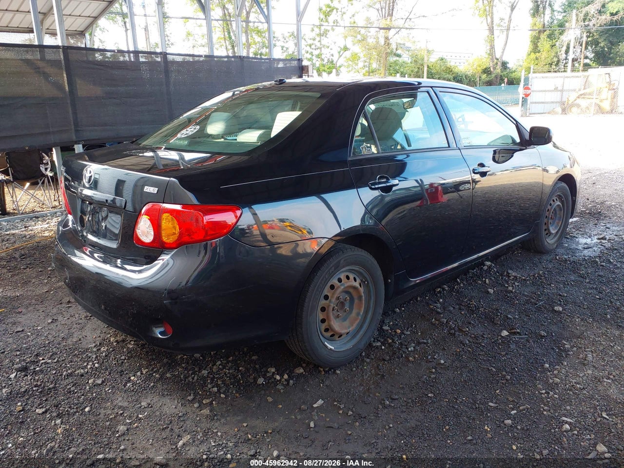 2009 TOYOTA COROLLA XLE · 4/11