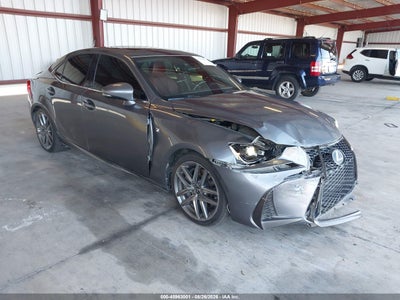 JTHBA1D27H5****** · 2017 LEXUS IS 200T