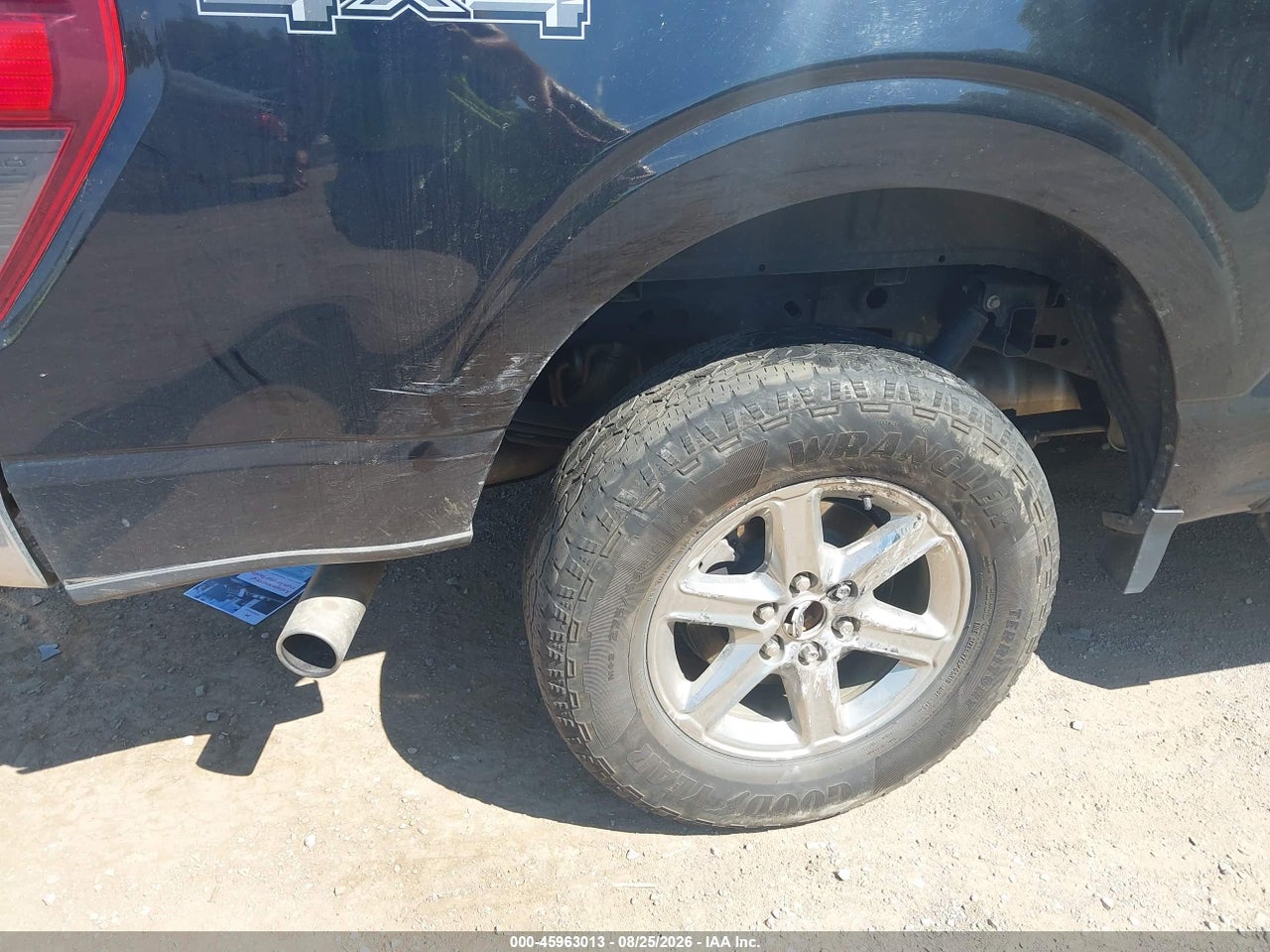 2024 FORD F-150 XLT · 6/11