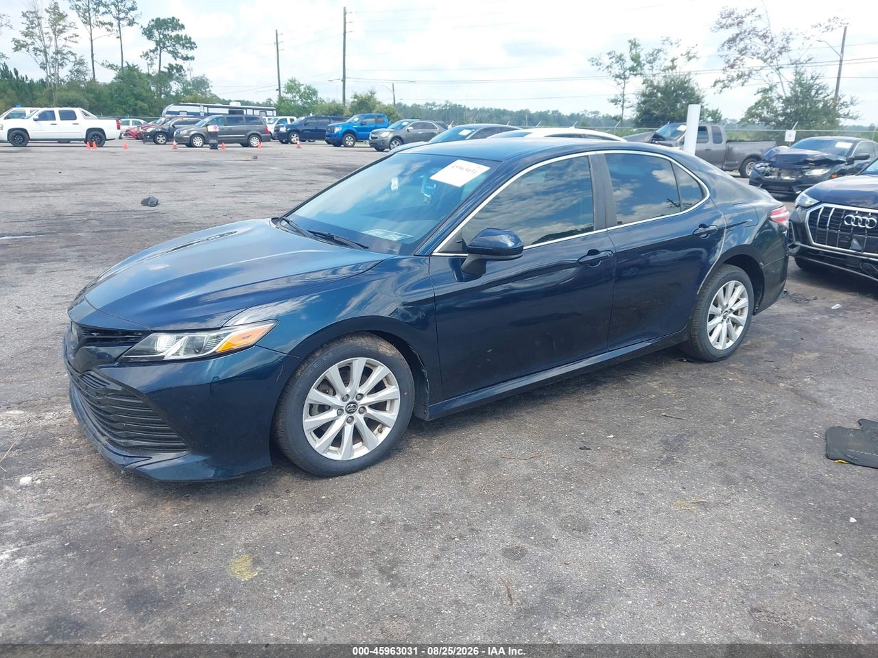 2018 TOYOTA CAMRY LE · 2/11