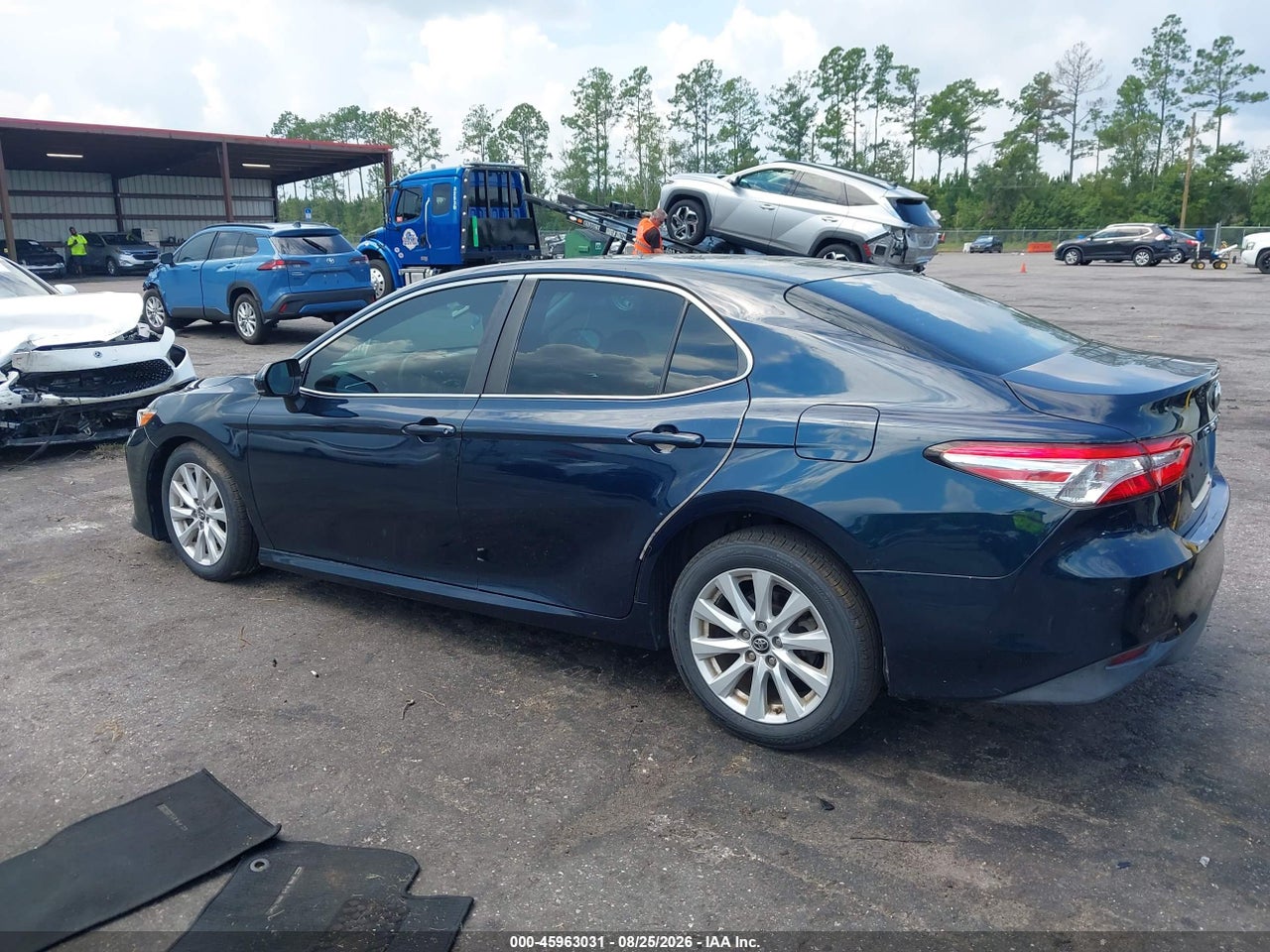 2018 TOYOTA CAMRY LE · 3/11
