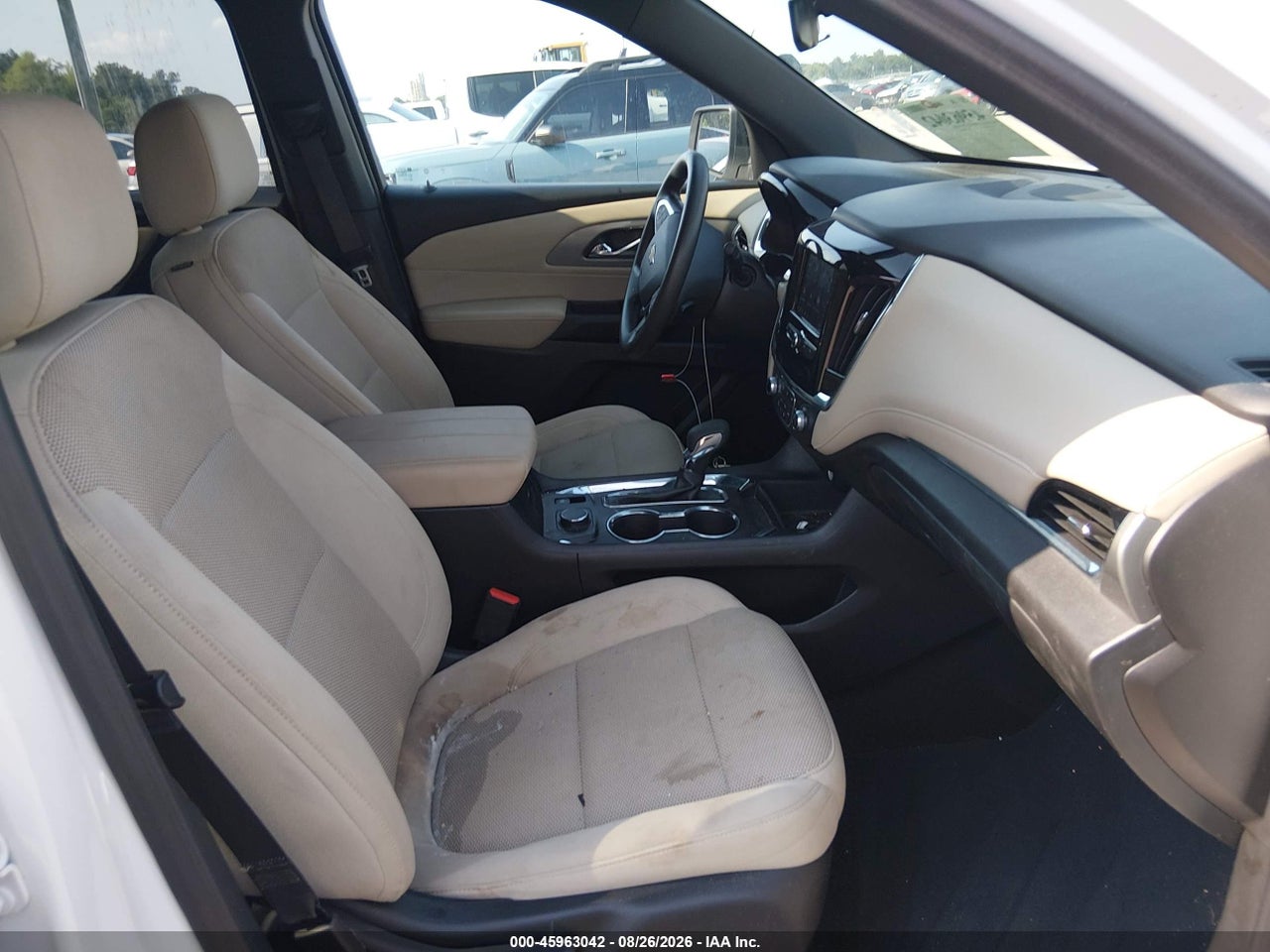 2023 CHEVROLET TRAVERSE FWD LS · 5/11