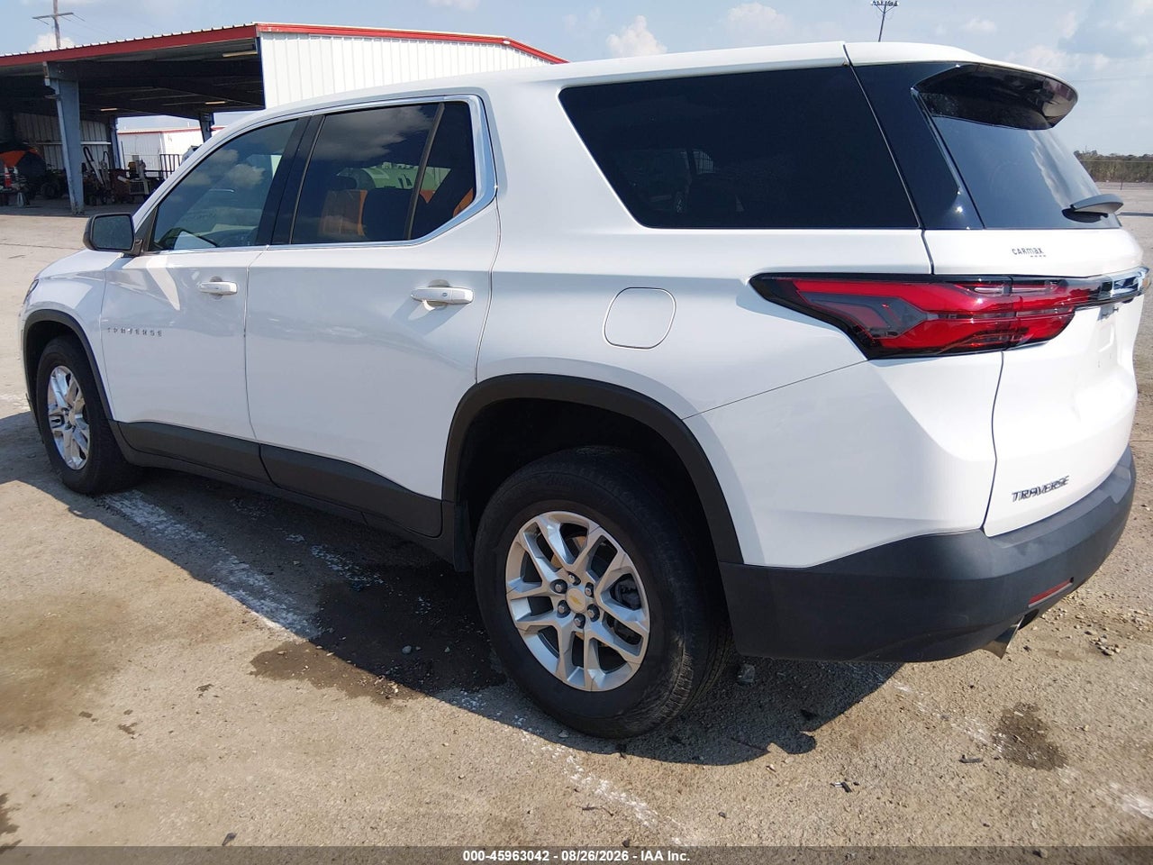 2023 CHEVROLET TRAVERSE FWD LS · 3/11