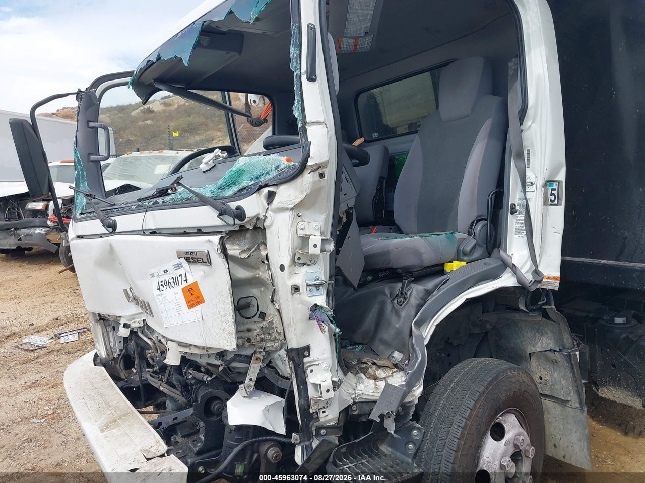 2022 ISUZU NPR HD   · 6/10