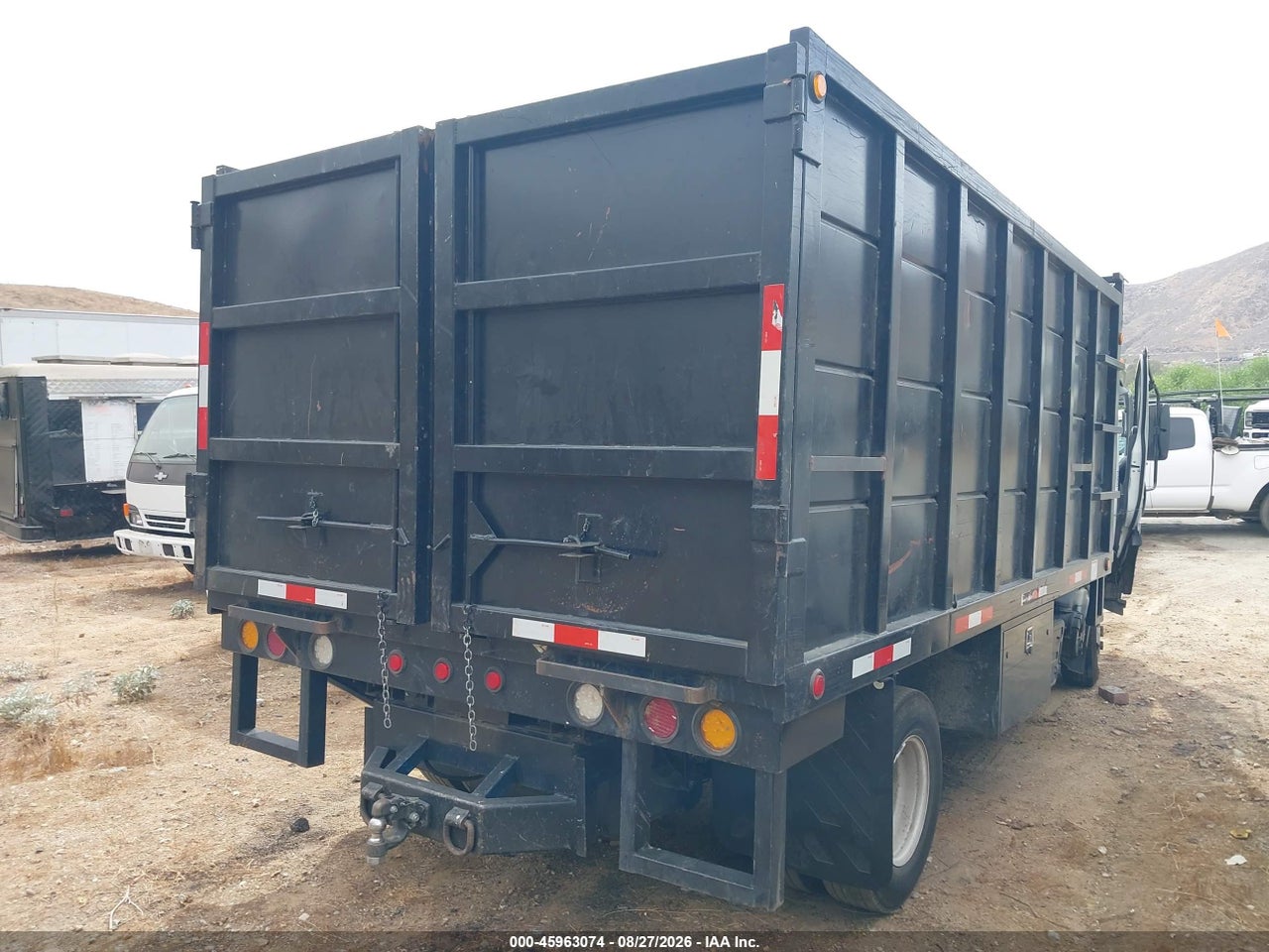 2022 ISUZU NPR HD   · 4/10