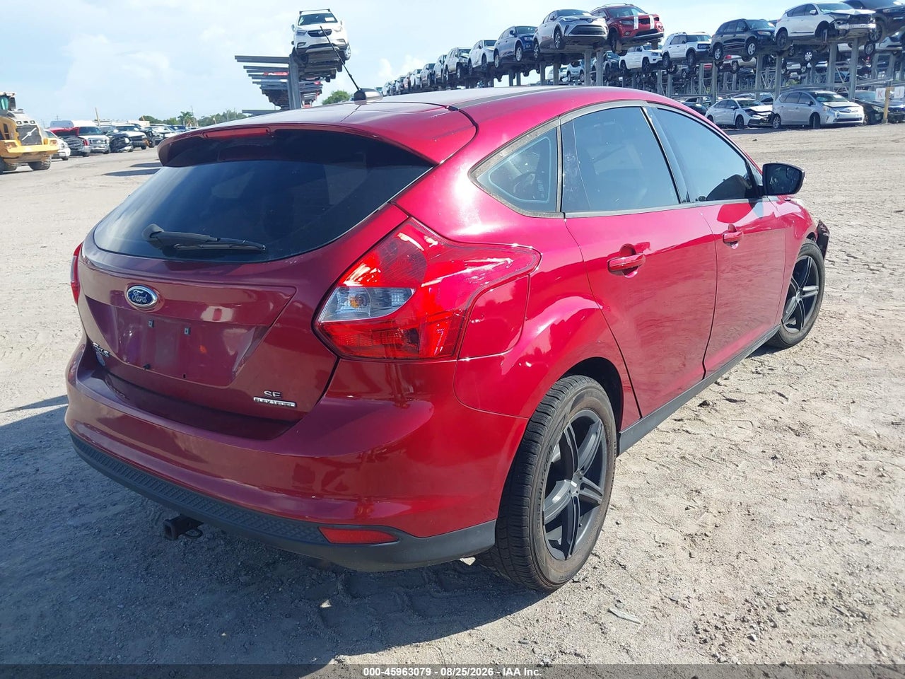 2014 FORD FOCUS SE · 4/11