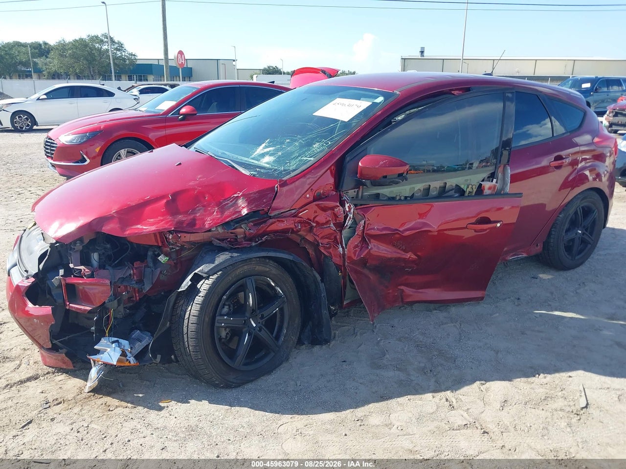 2014 FORD FOCUS SE · 6/11
