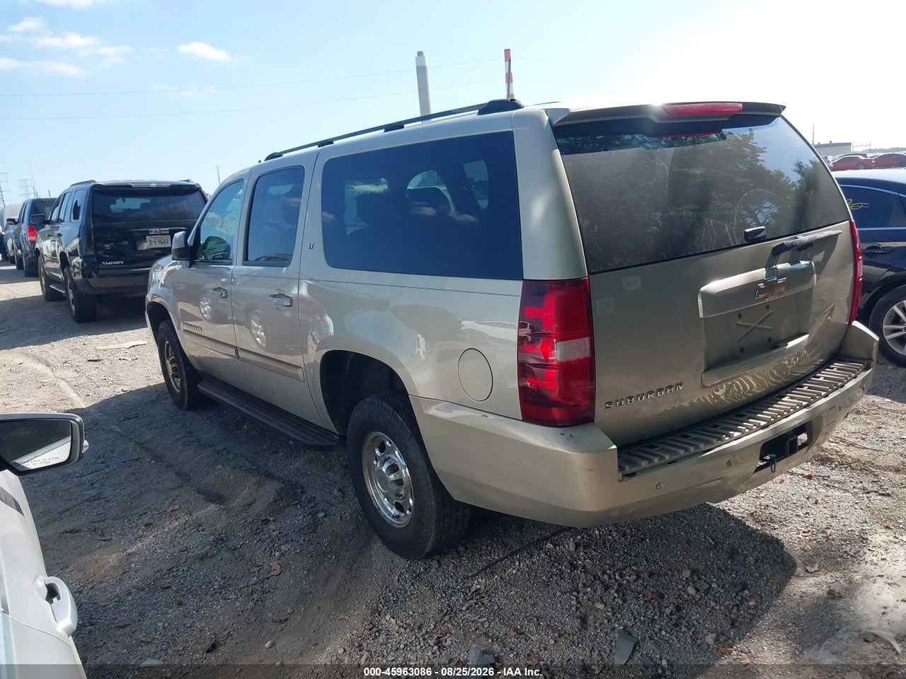 2007 CHEVROLET SUBURBAN 2500 LT · 3/11