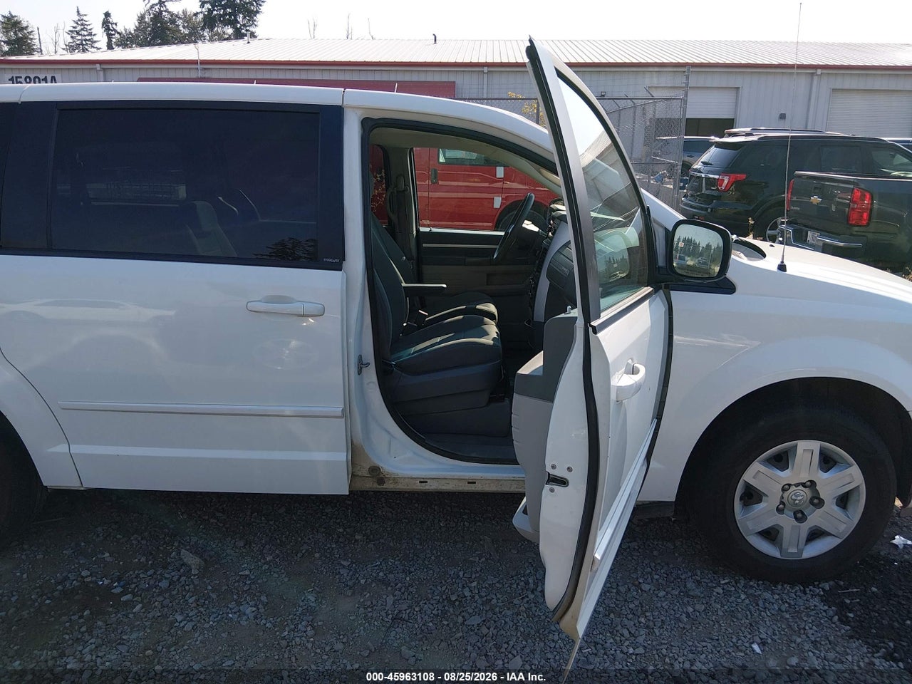 2009 DODGE GRAND CARAVAN SE · 5/11