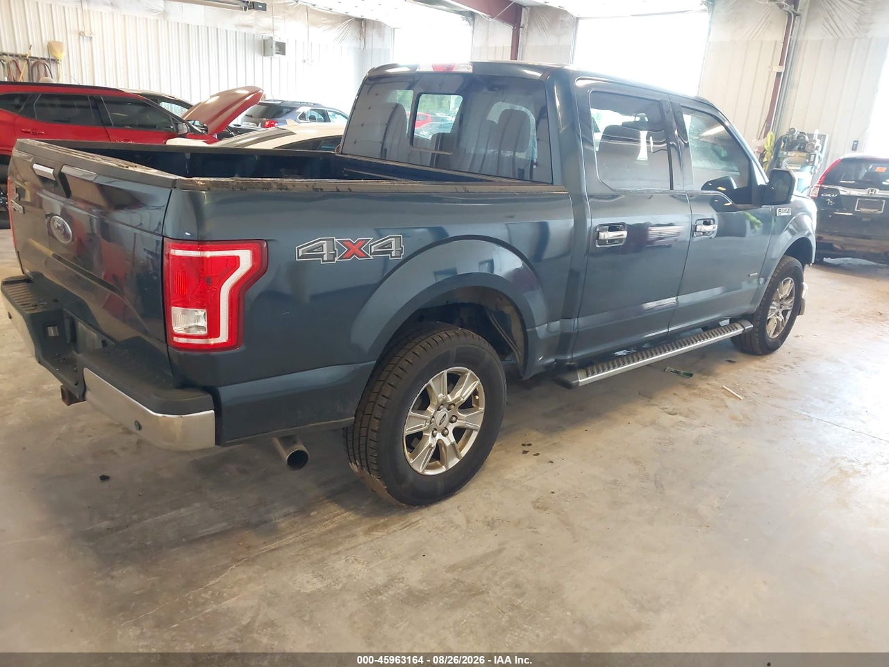 2016 FORD F-150 XLT · 4/11
