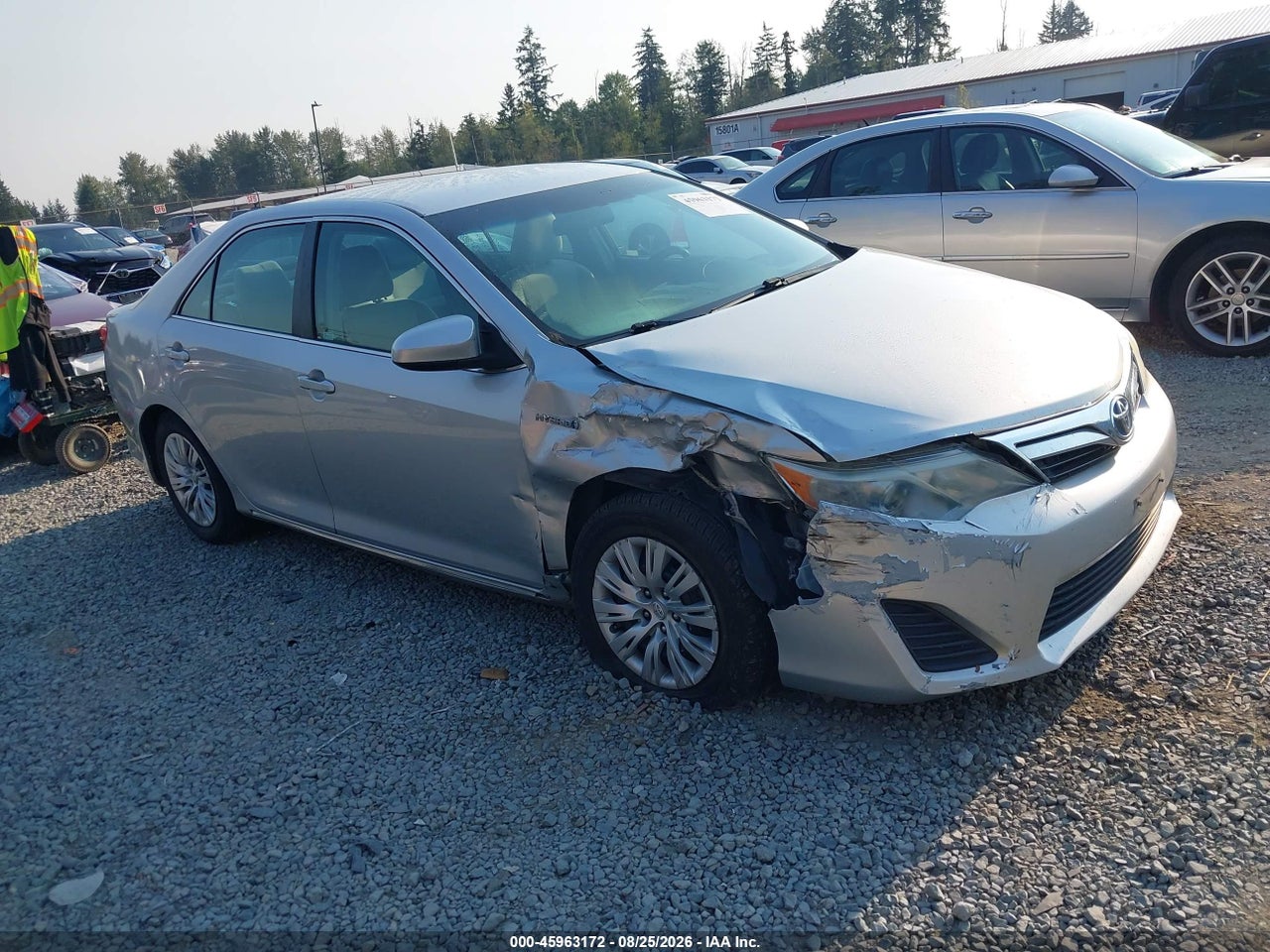 2013 TOYOTA CAMRY HYBRID LE