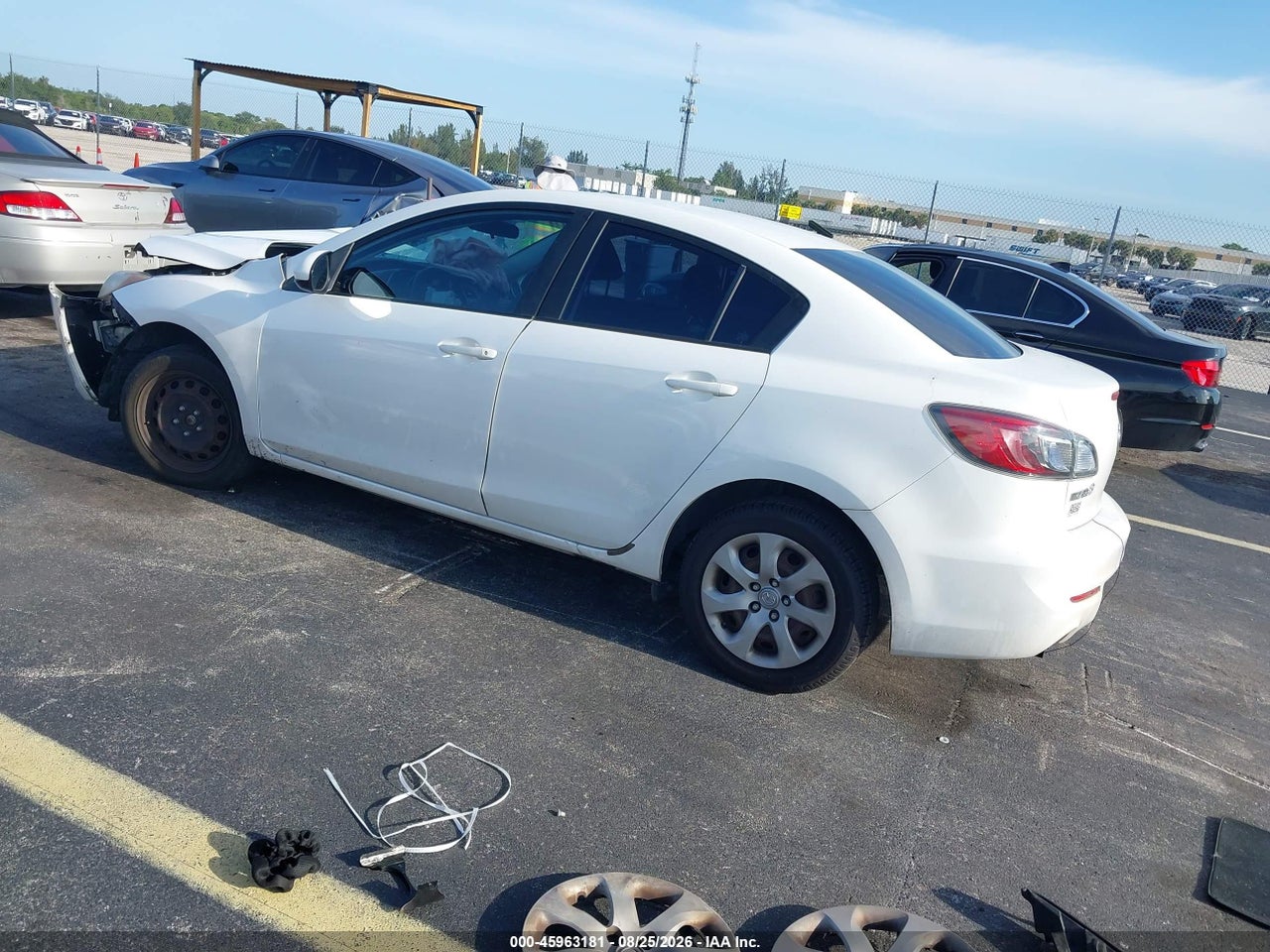 2013 MAZDA MAZDA3 I SPORT · 3/11