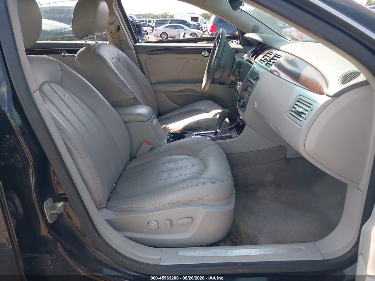 2010 BUICK LUCERNE CXL-3 · 5/11