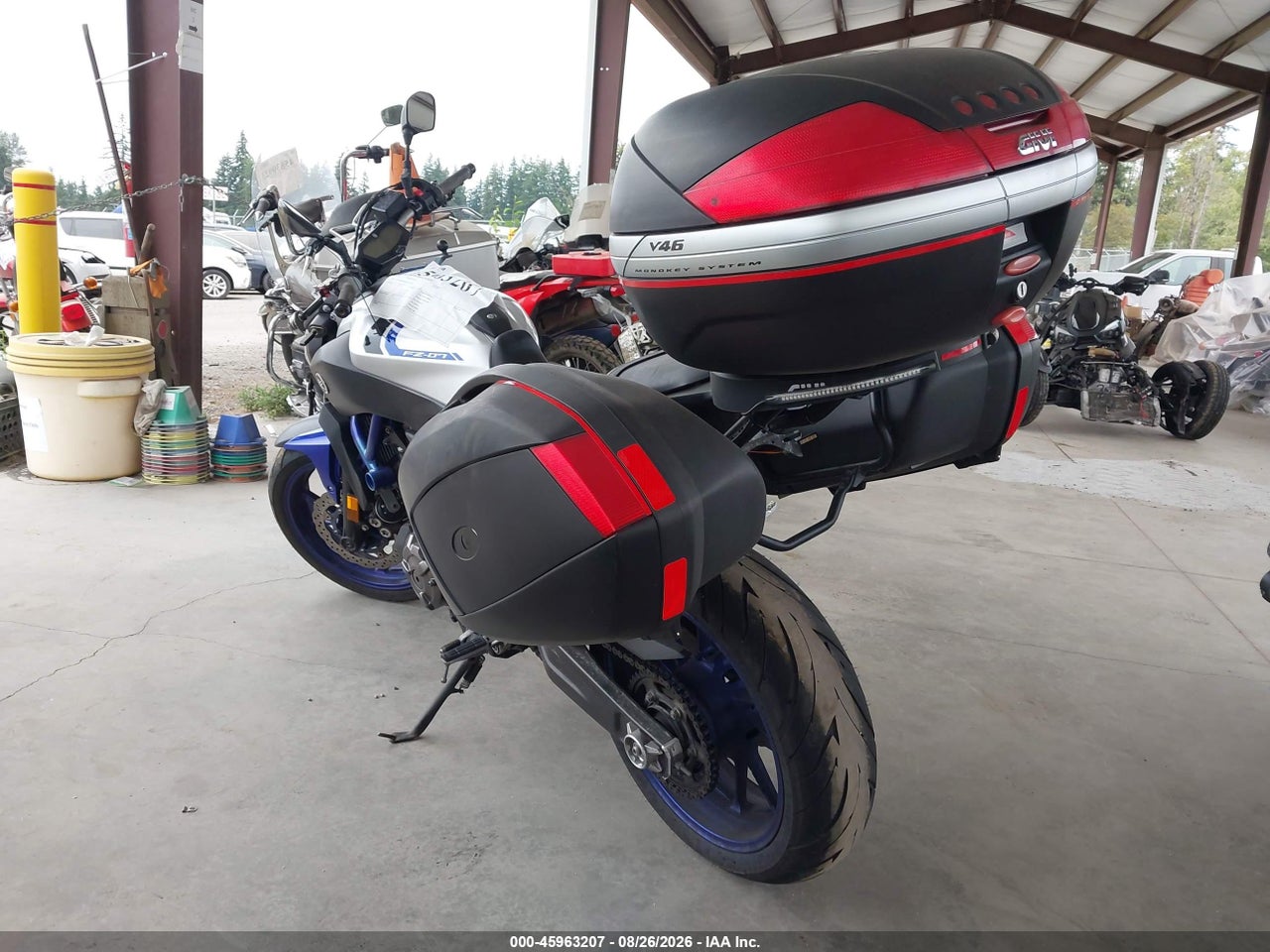 2016 YAMAHA FZ07 · 3/11