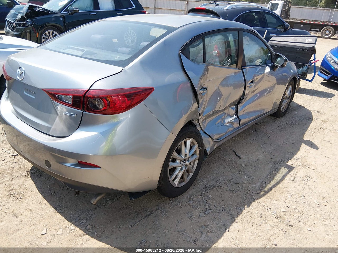 2016 MAZDA MAZDA3 I SPORT · 4/11