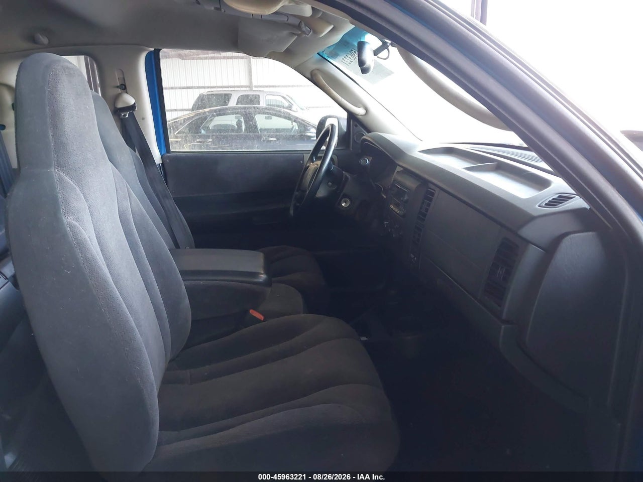 2001 DODGE DAKOTA SLT/SPORT · 5/11