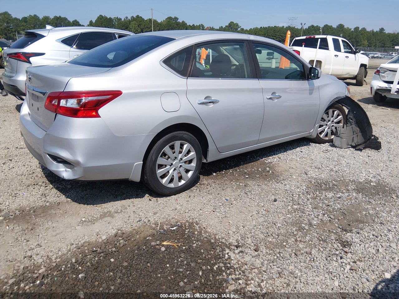 2019 NISSAN SENTRA S · 4/11