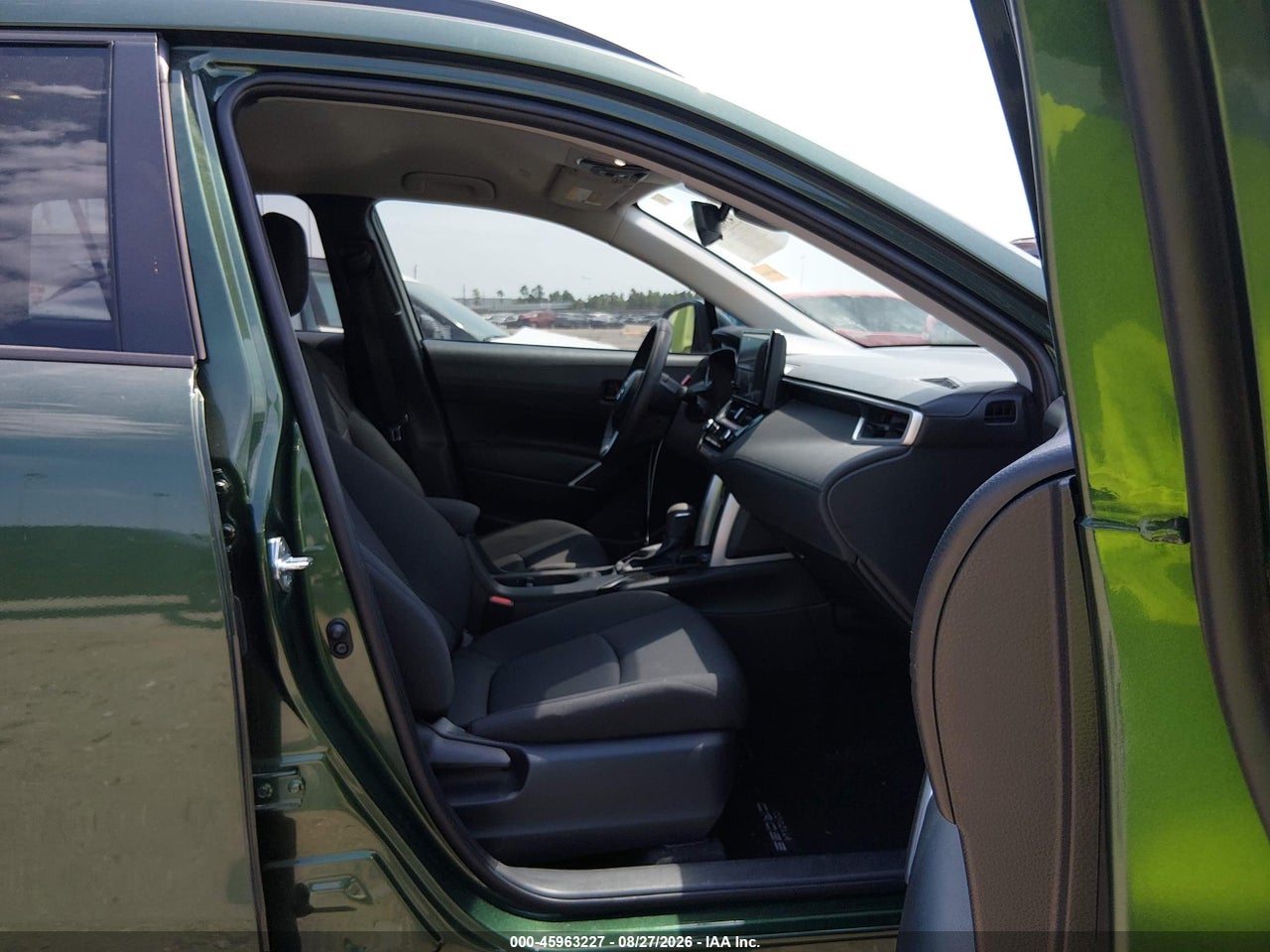 2024 TOYOTA COROLLA CROSS LE · 5/11