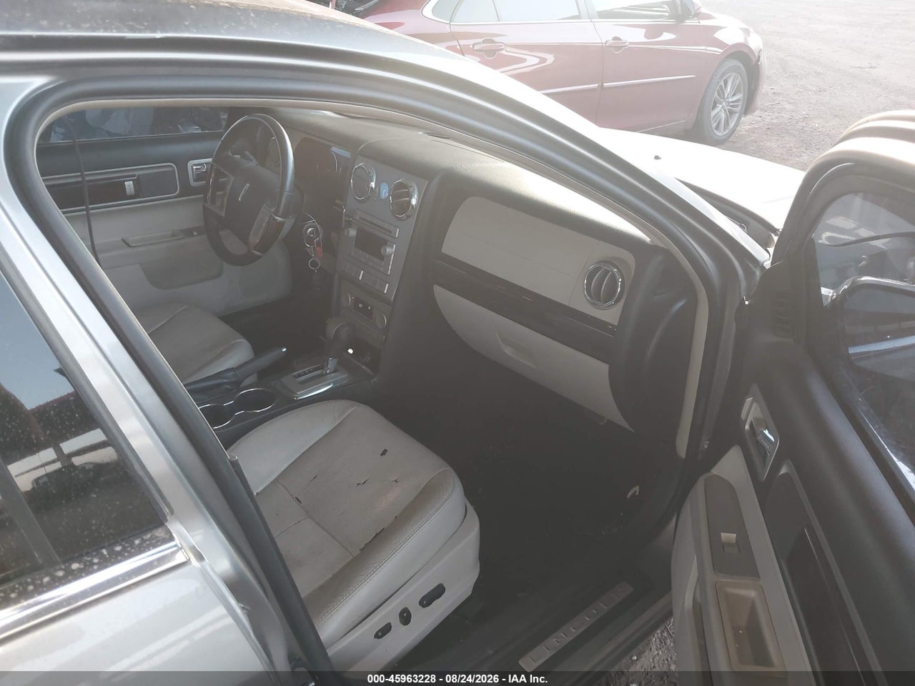 2009 LINCOLN MKZ · 5/11