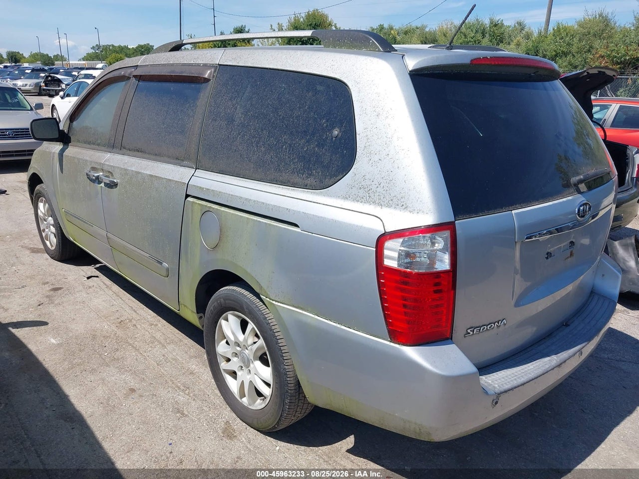 2010 KIA SEDONA EX · 3/11