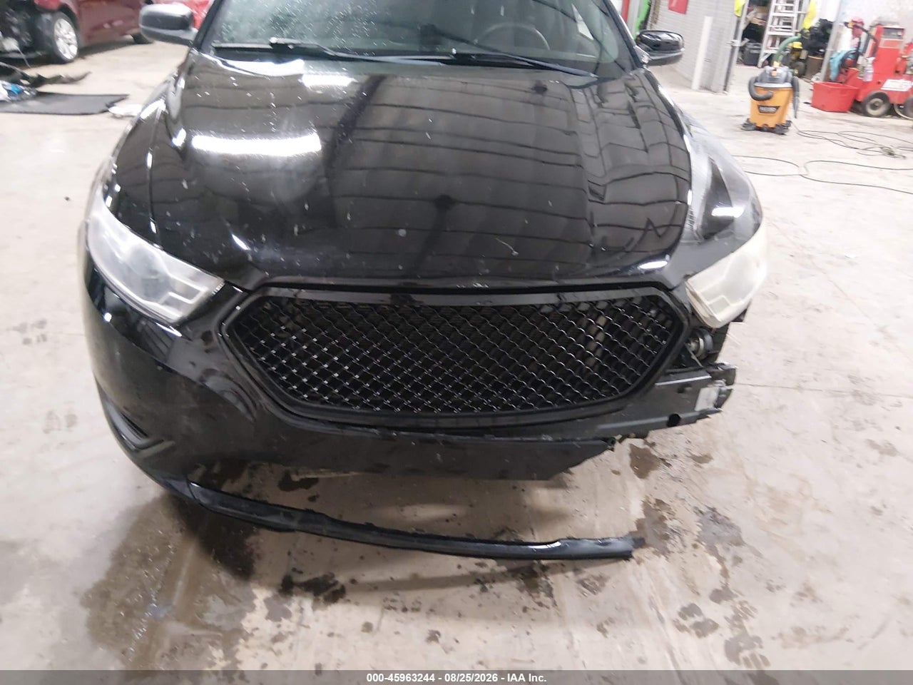 2013 FORD POLICE INTERCEPTOR · 6/10