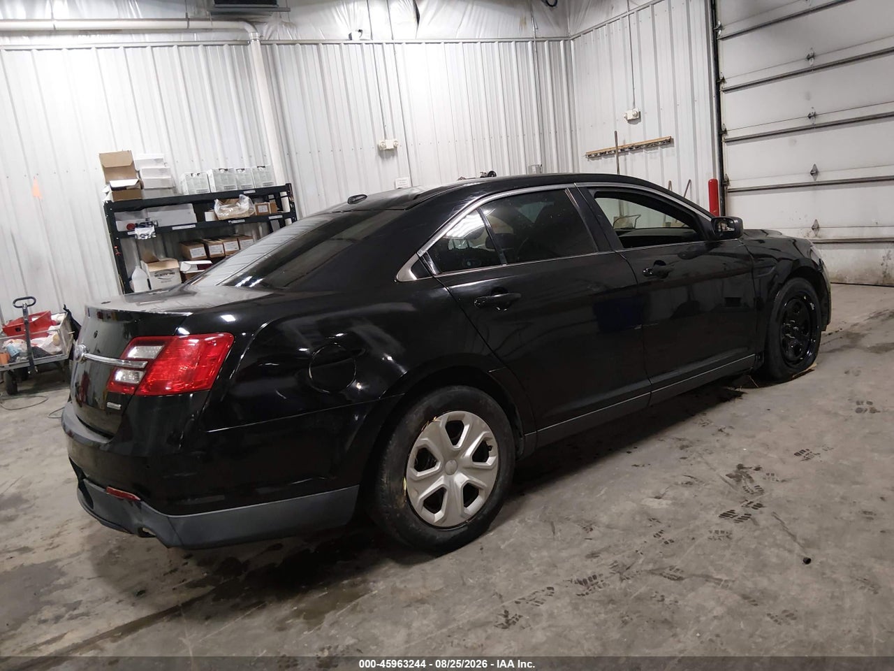 2013 FORD POLICE INTERCEPTOR · 4/10