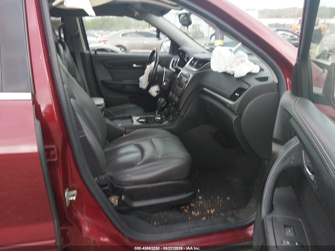 2015 CHEVROLET TRAVERSE 1LT · 5/11