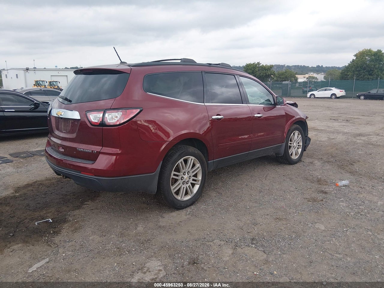 2015 CHEVROLET TRAVERSE 1LT · 4/11