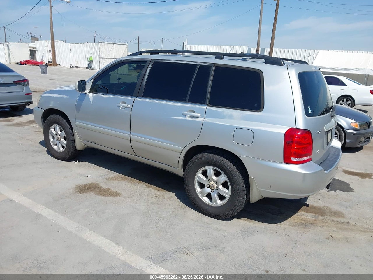 2001 TOYOTA HIGHLANDER V6 · 3/11