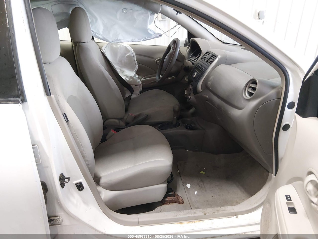 2012 NISSAN VERSA 1.6 SV · 5/11