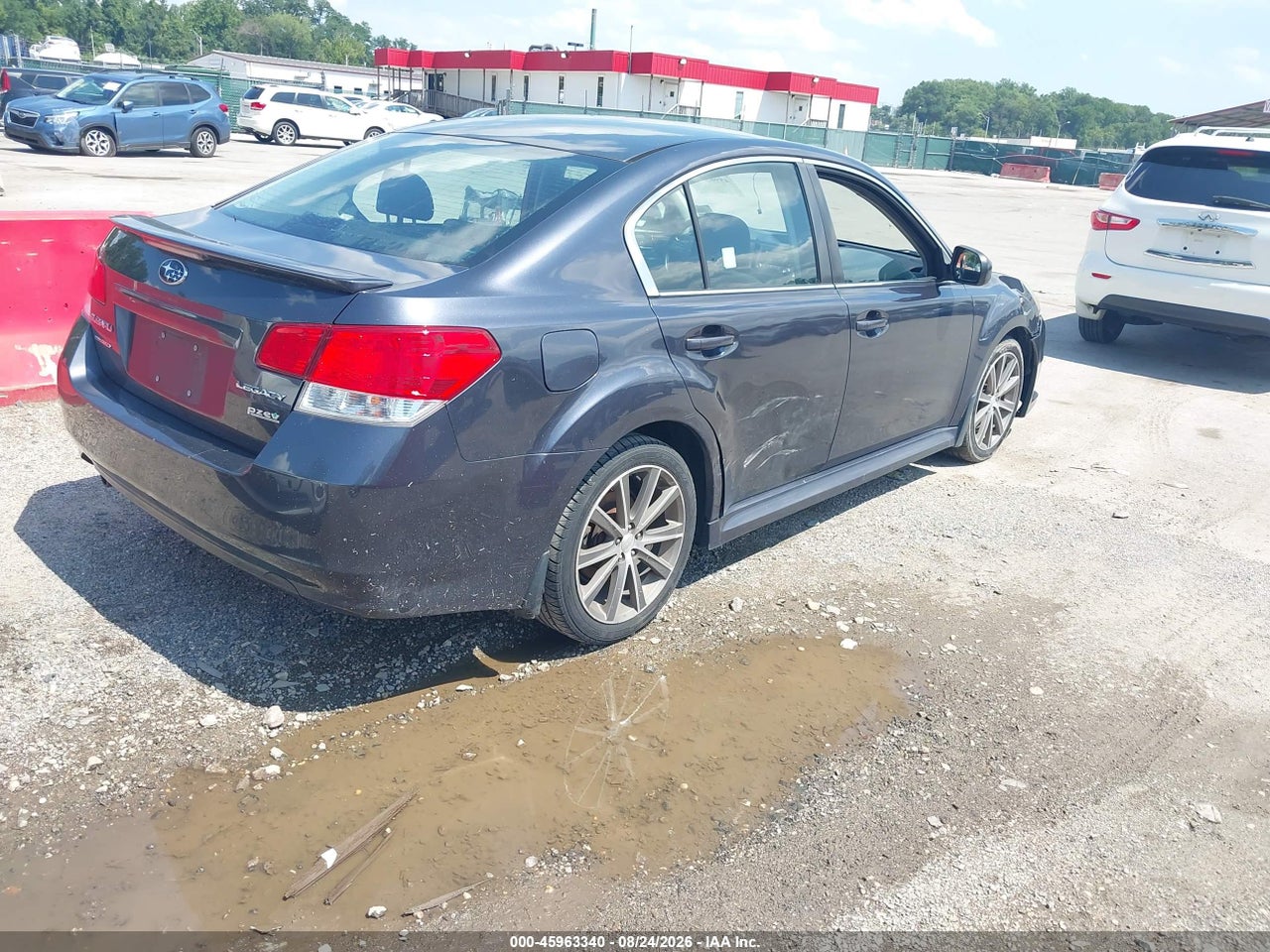 2013 SUBARU LEGACY 2.5 I SPORT · 4/11