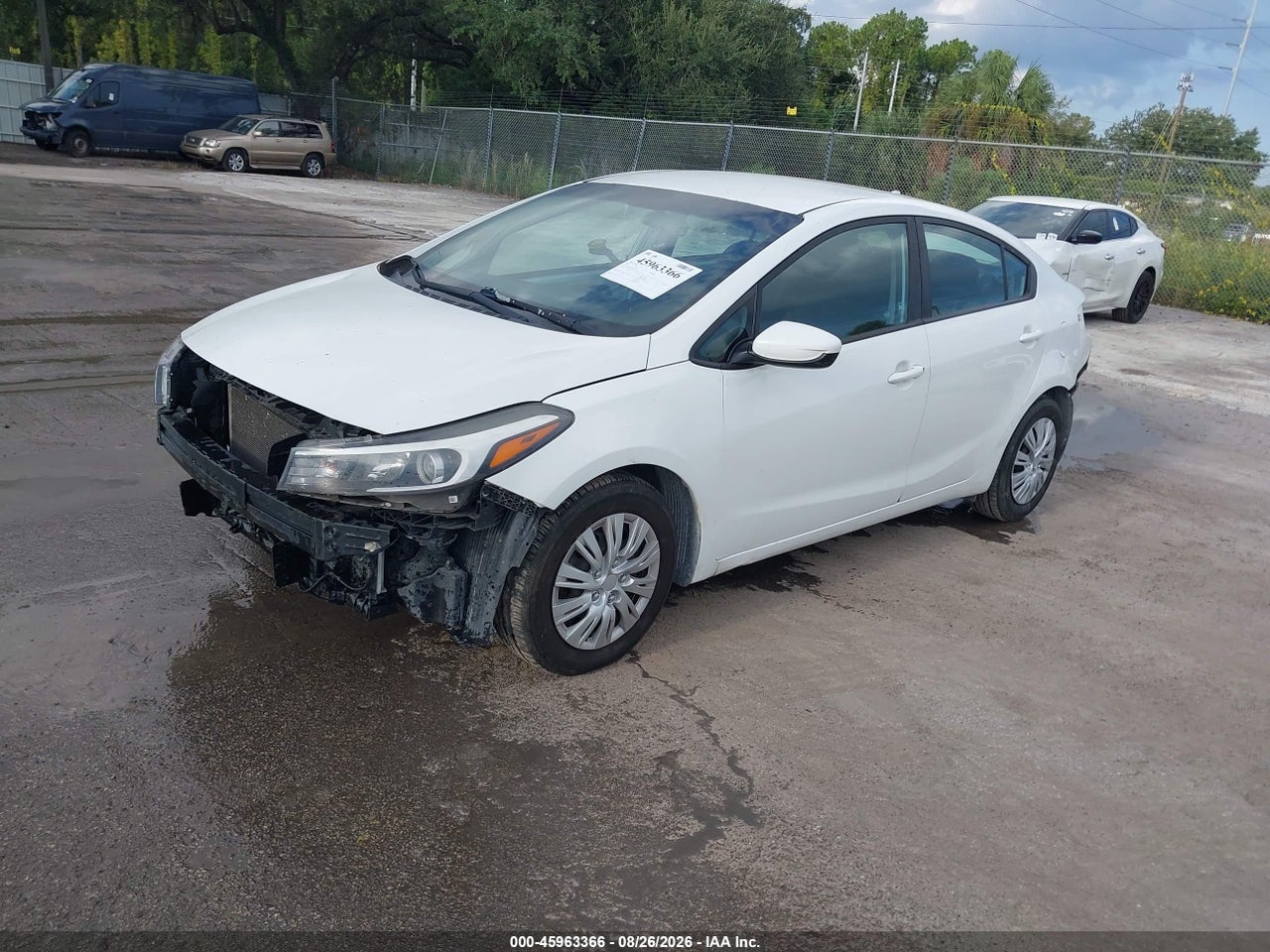 2017 KIA FORTE LX · 2/11