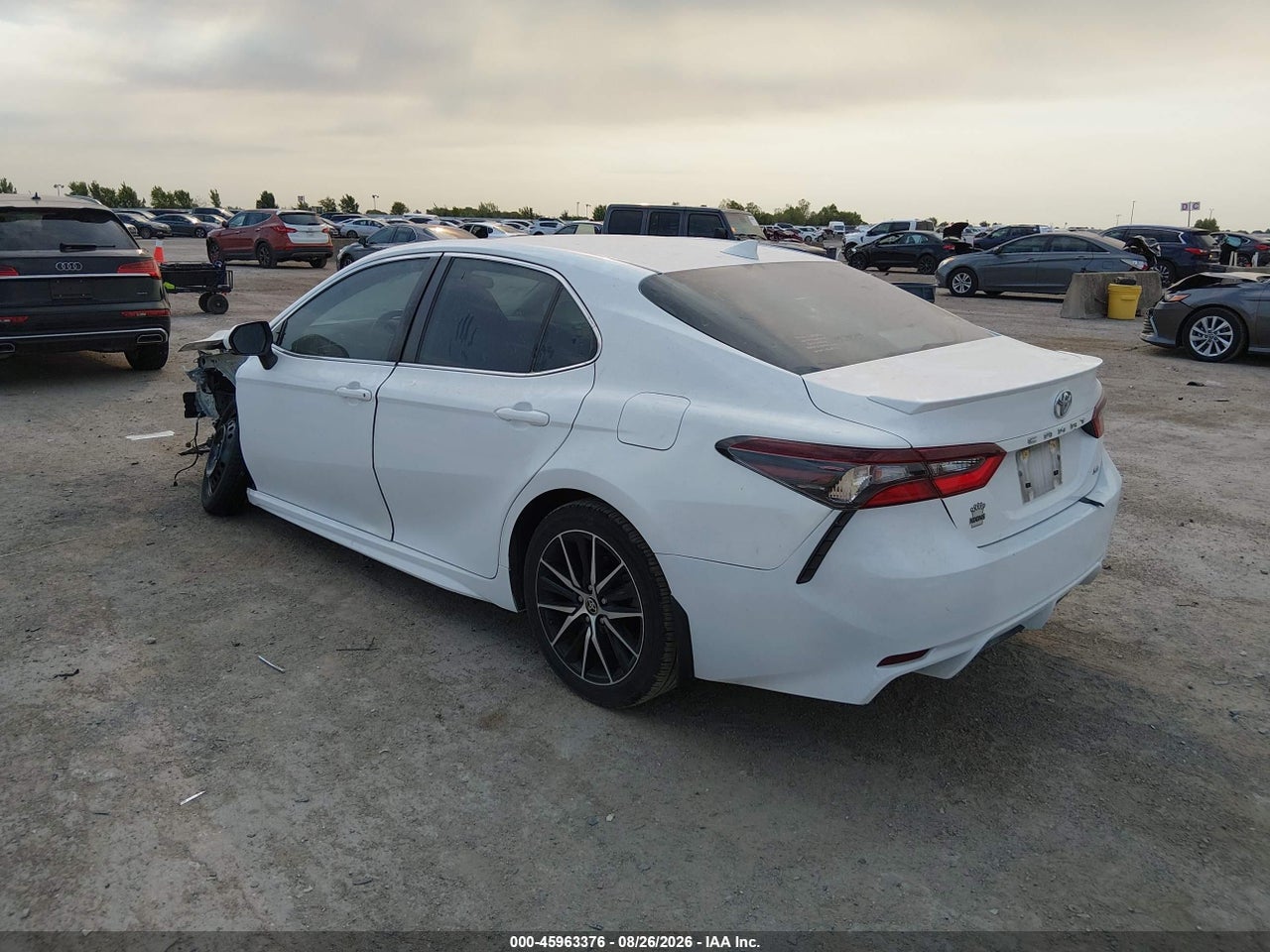 2022 TOYOTA CAMRY SE · 3/11