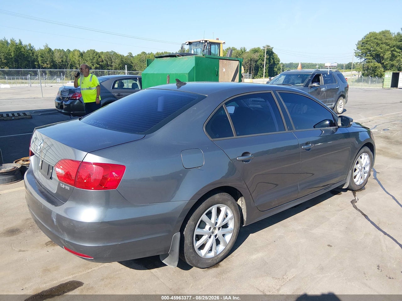 2012 VOLKSWAGEN JETTA 2.5L SE · 4/11