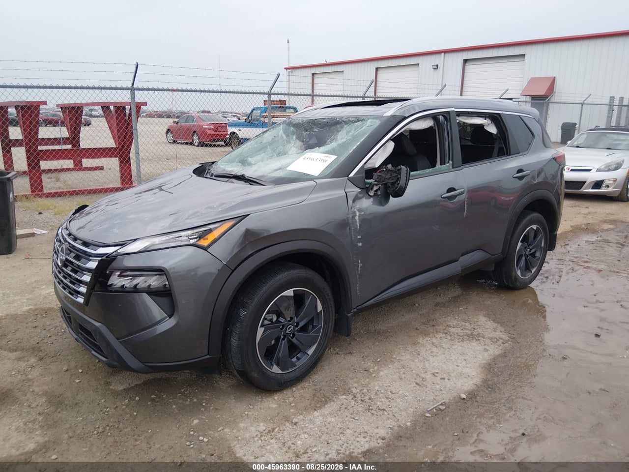 2025 NISSAN ROGUE SV FWD · 2/10
